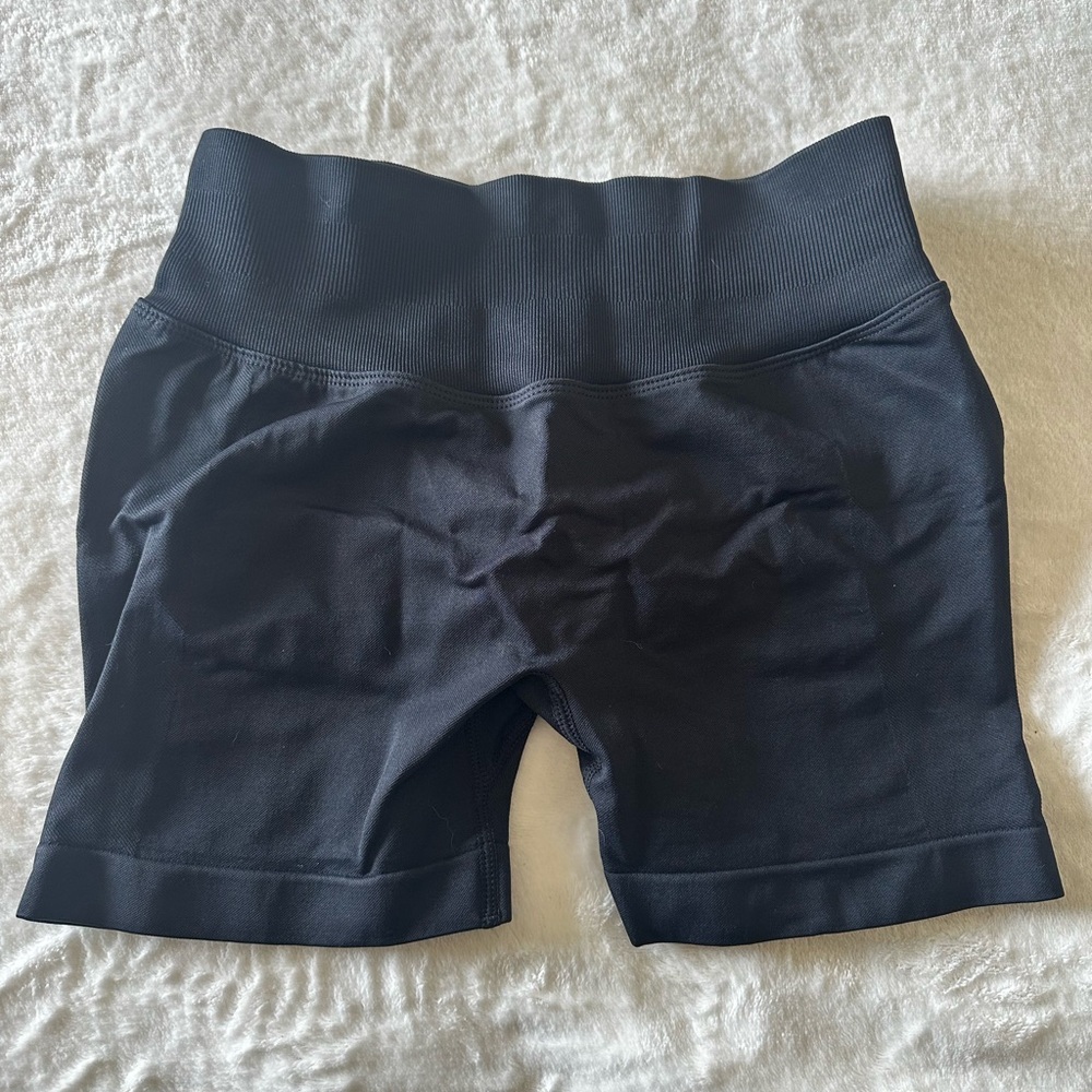Black Compression Booty Lifting Shorts (NWOT)